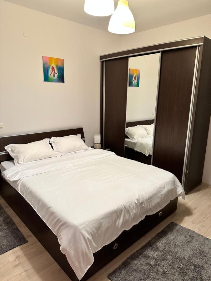 Apartament Otopeni Exterior photo