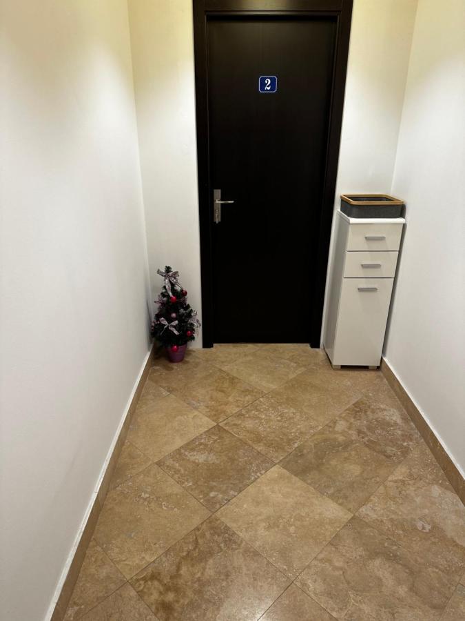 Apartament Otopeni Exterior photo
